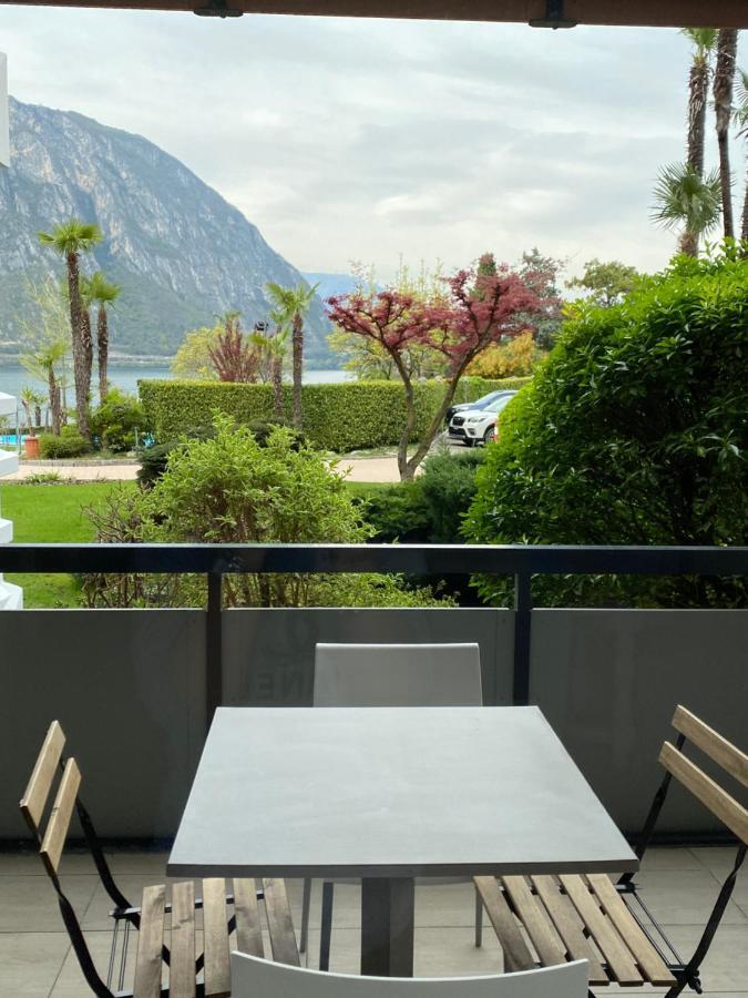 Holiday On The Lake Lugano Bissone Exterior foto