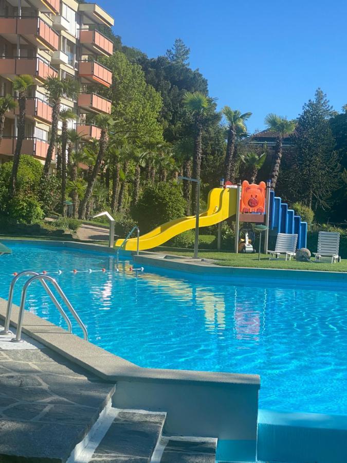 Holiday On The Lake Lugano Bissone Exterior foto